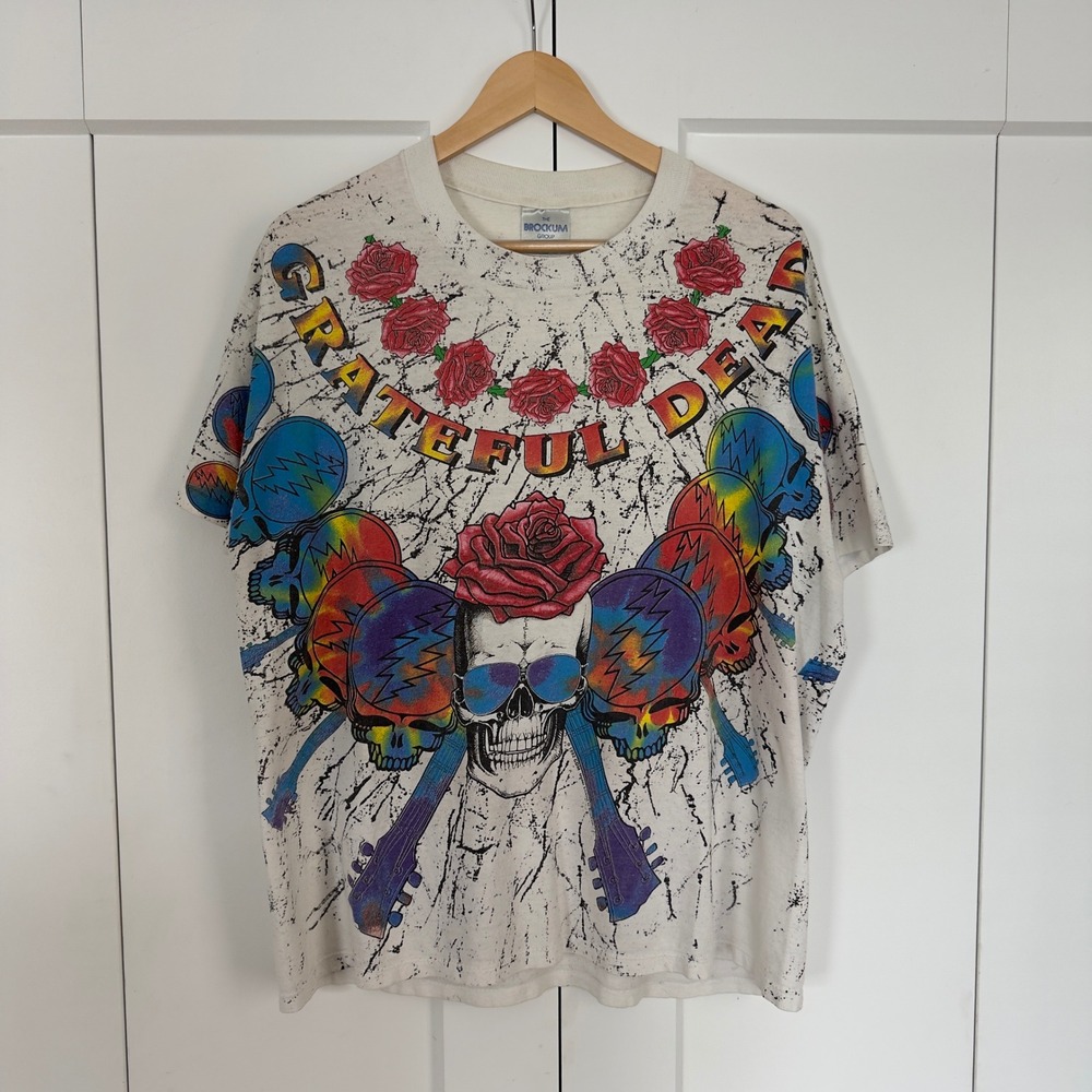 Mens Grateful Dead T-Shirt XL White 1992 All Over Print Roses Skull Brockum Tag